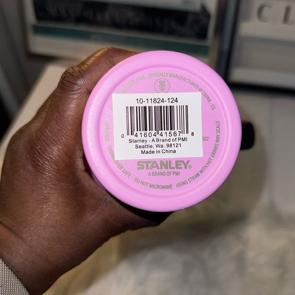 New Stanley Amethyst 40oz Target Exclusive - Picture 8 of 8